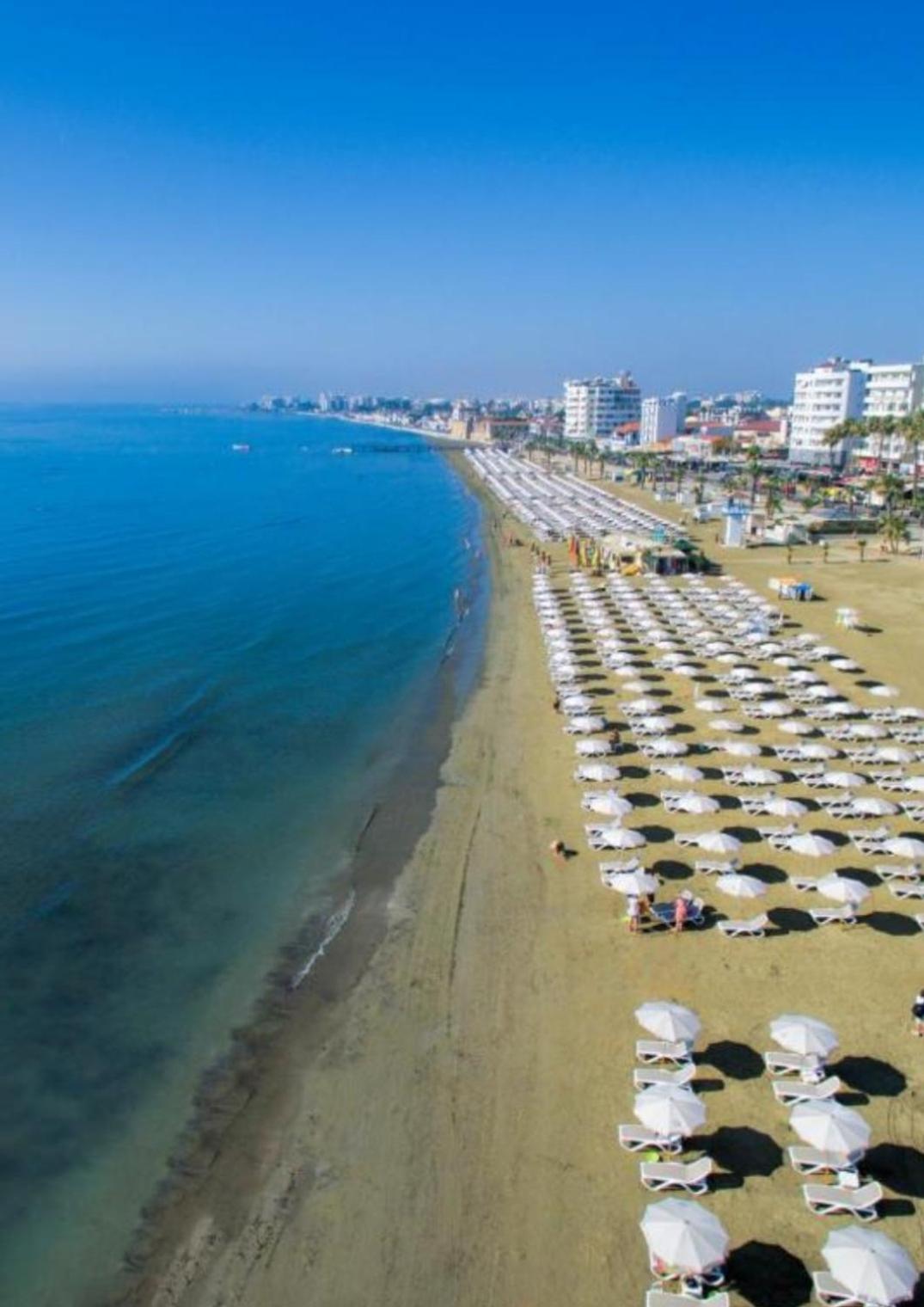 By The Way Apartment Larnaca Exterior foto