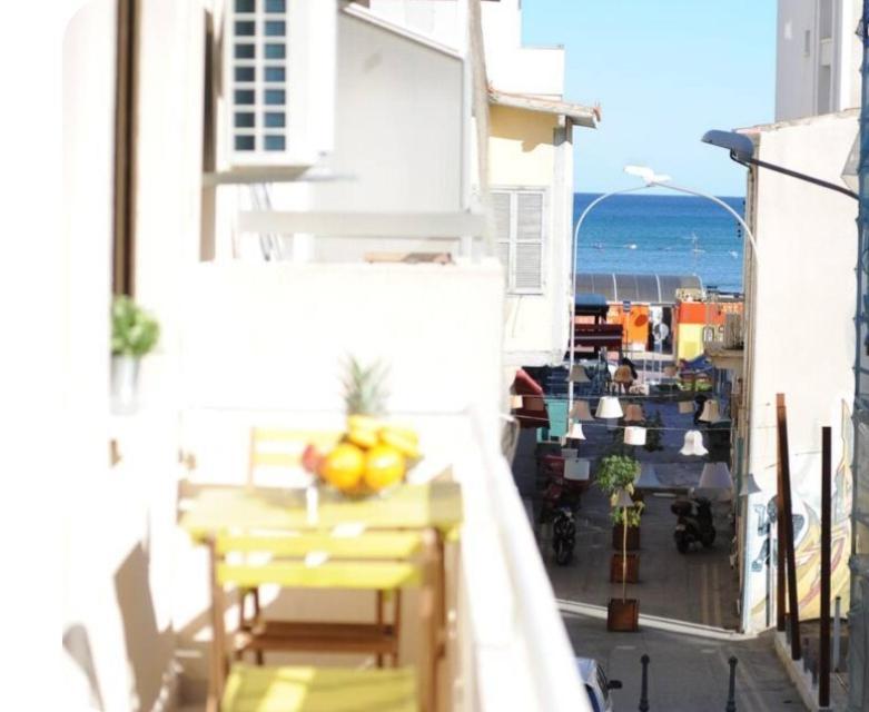 By The Way Apartment Larnaca Exterior foto